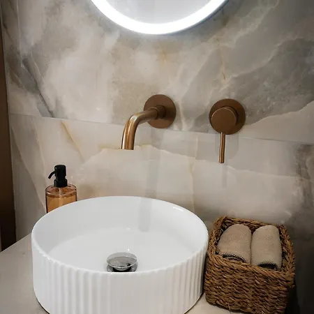 Lux Apartman *