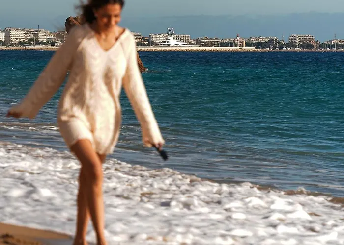 Lux * Cannes
